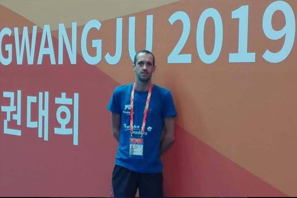 Navalista João Pedro Sousa nadou os 800 metros livres.